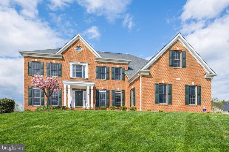 Gaithersburg, MD 20878,1 HIDDEN PONDS CT