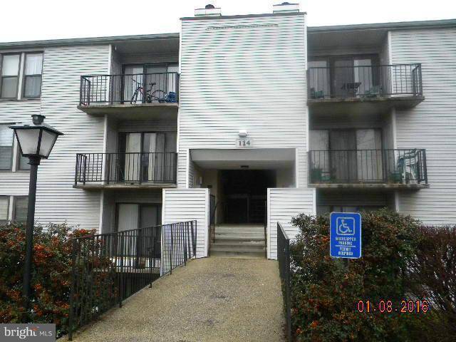 Gaithersburg, MD 20877,114 DUVALL LN #94-T-2