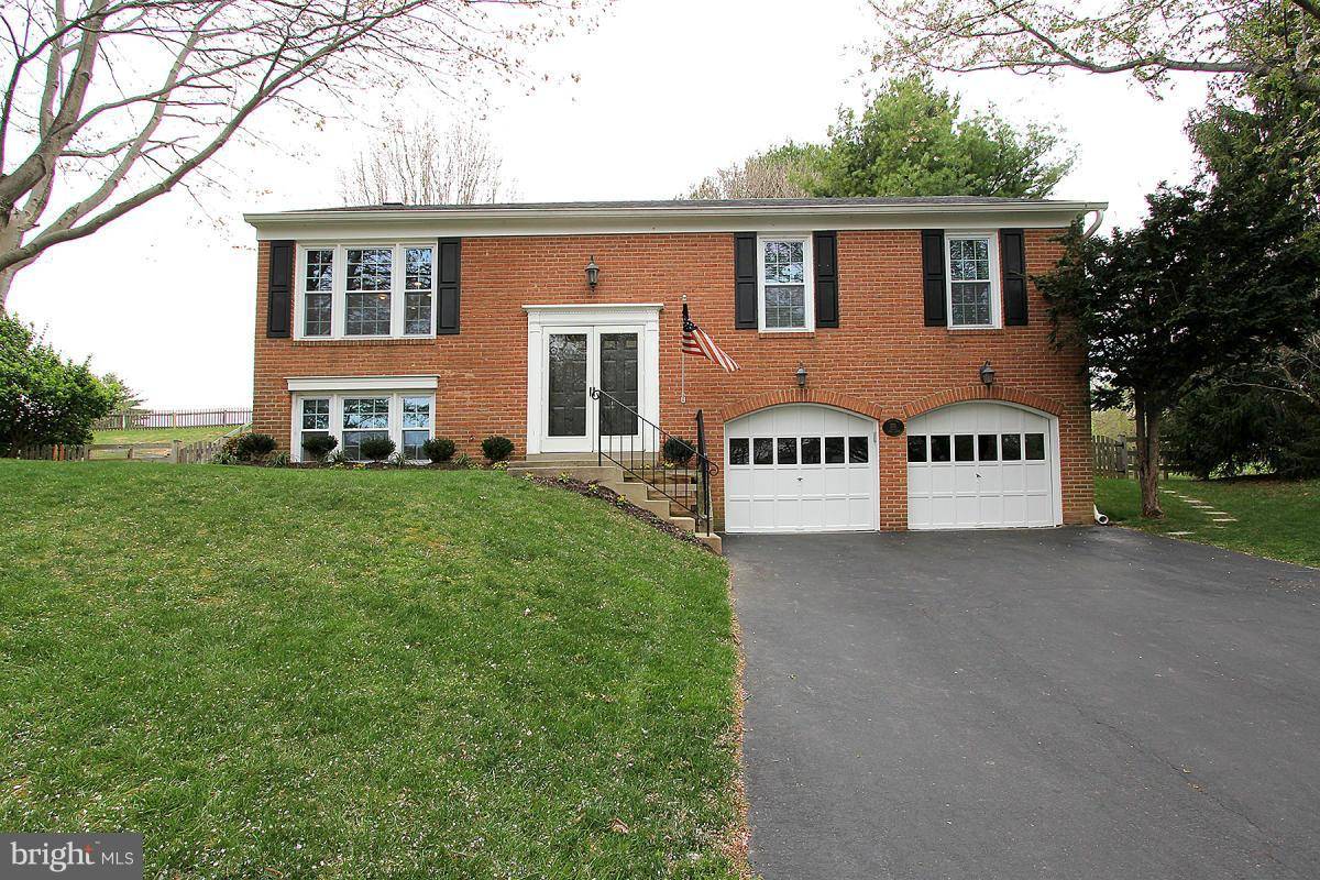 North Potomac, MD 20878,16 WONDER VIEW CT