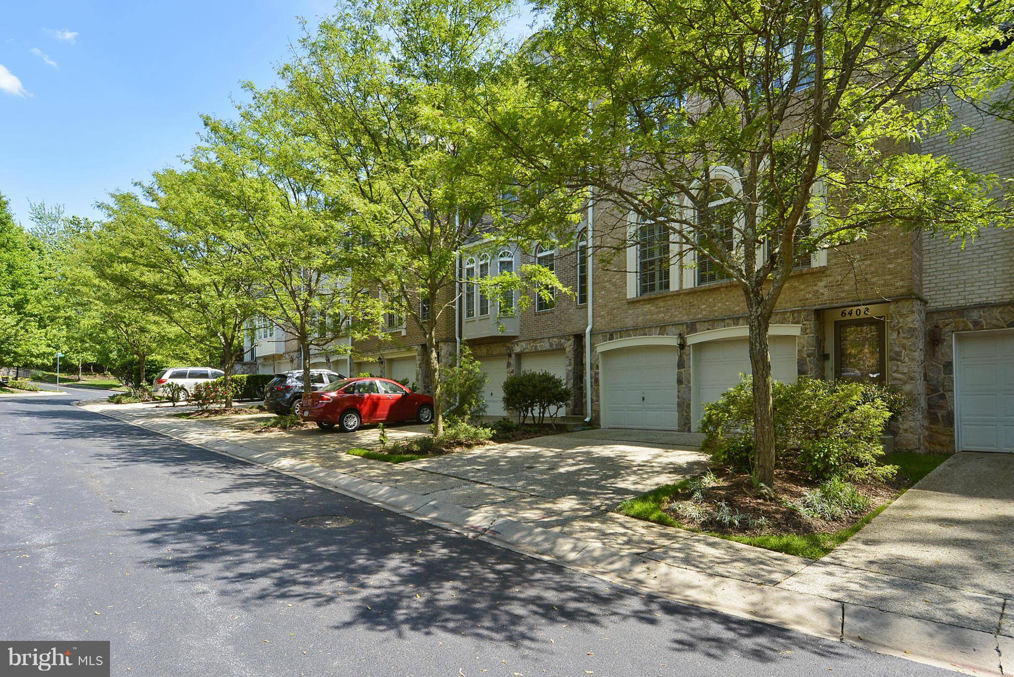 North Bethesda, MD 20852,6408 SPRINGVIEW PL