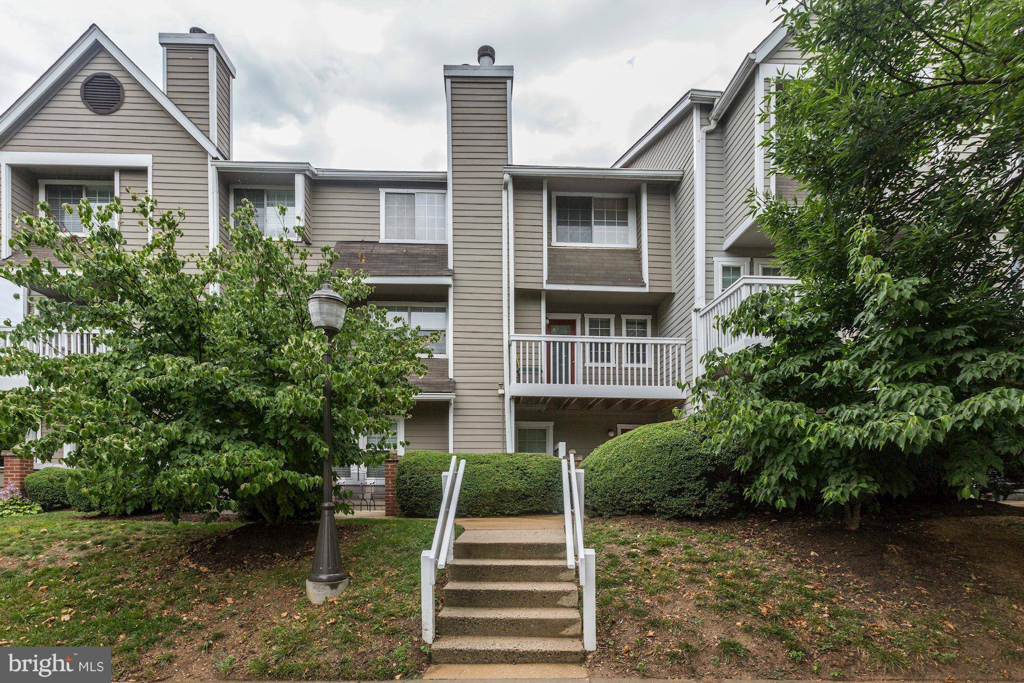 Rockville, MD 20852,5801 INMAN PARK CIR #1208