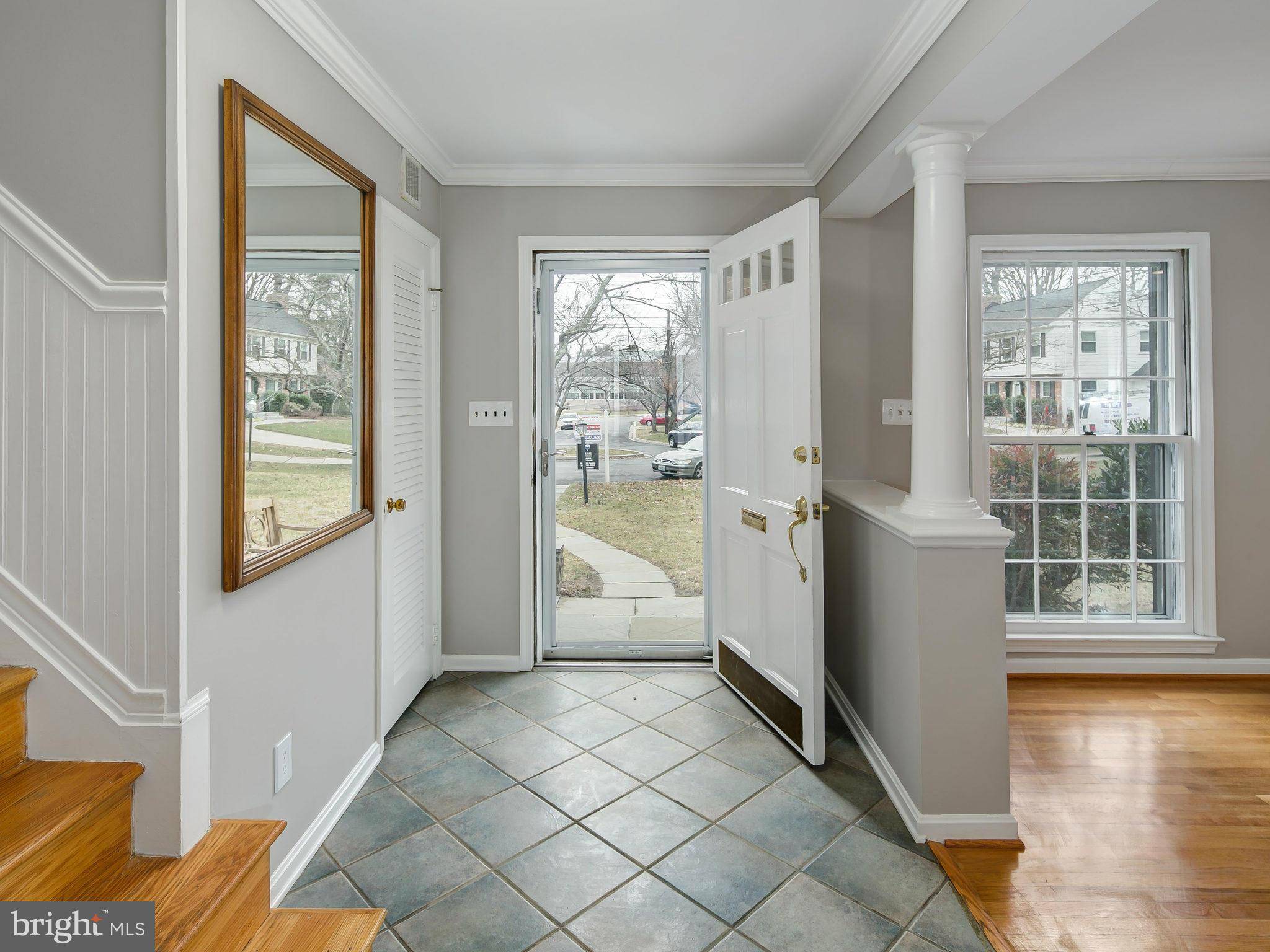 North Bethesda, MD 20852,7 OLD GATE CT