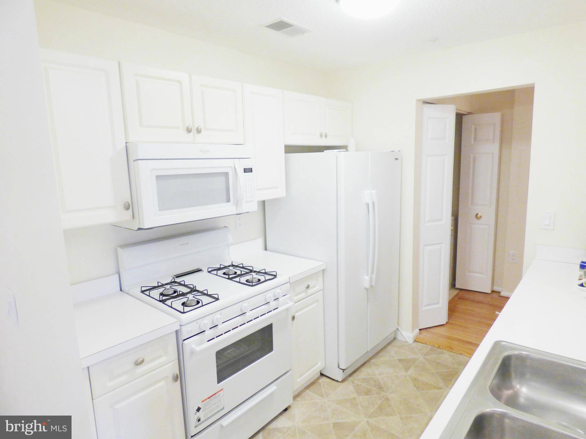 Rockville, MD 20850,15313 DIAMOND COVE TER #6