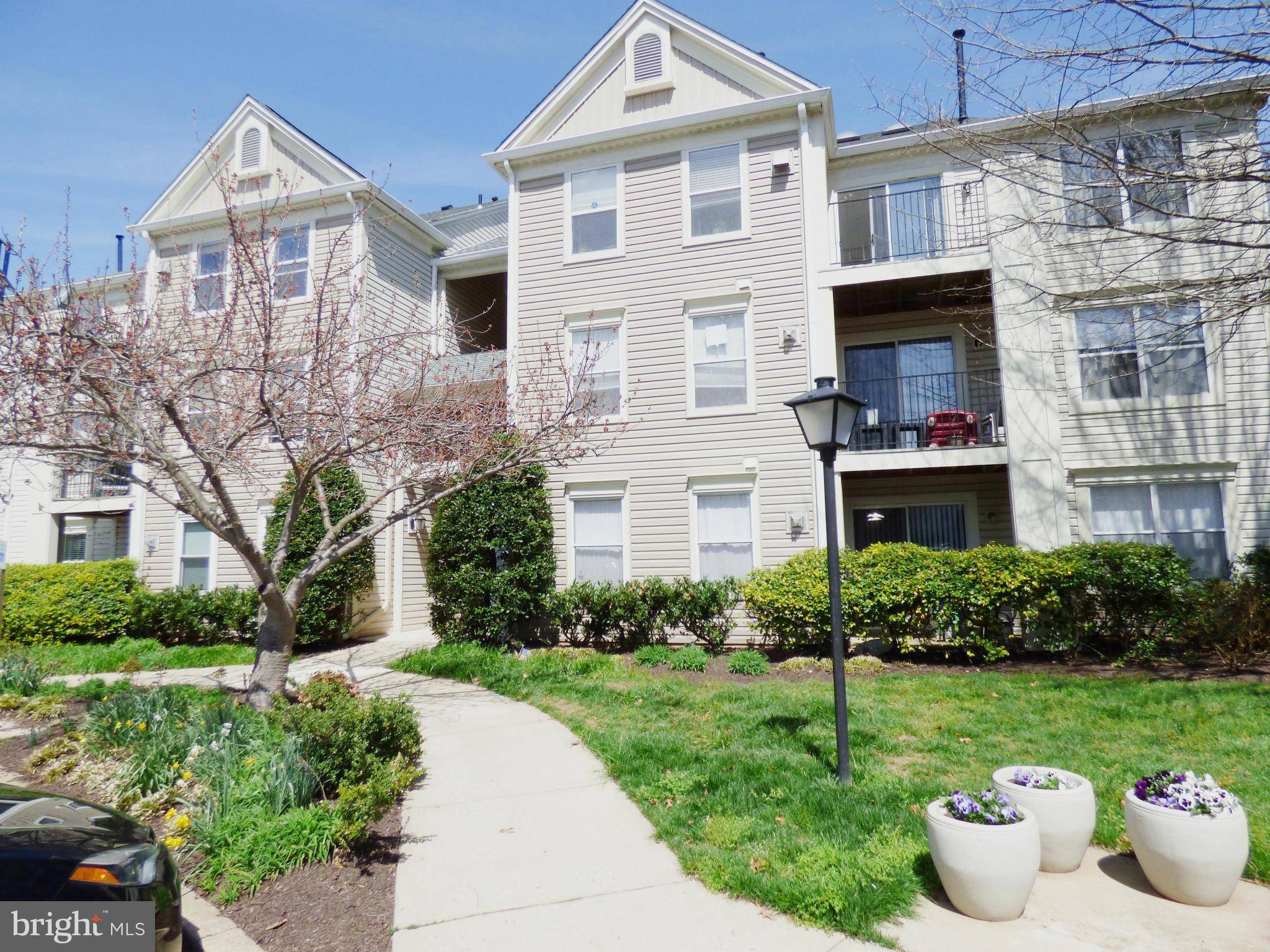 Rockville, MD 20850,15313 DIAMOND COVE TER #6