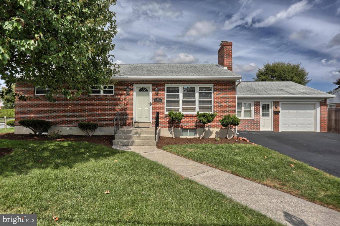 Cleona, PA 17042,135 W WALNUT ST