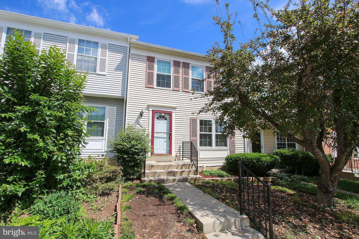 Gaithersburg, MD 20877,472 CAROUSEL CT