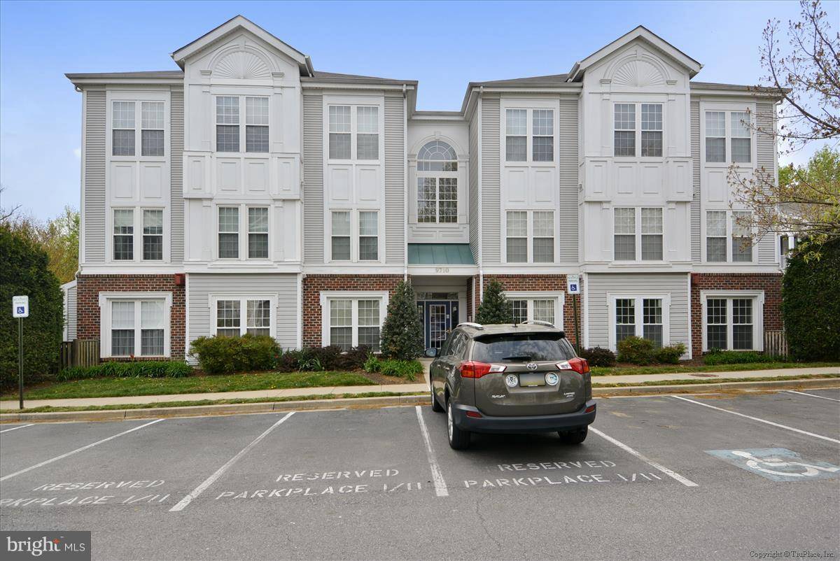 Montgomery Village, MD 20886,9801 FEATHERTREE TER #204