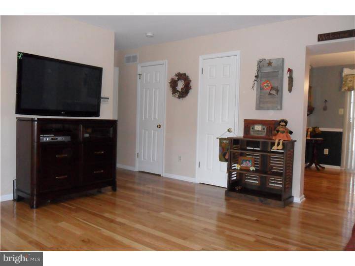 Doylestown, PA 18902,5409 RINKER CIR #253