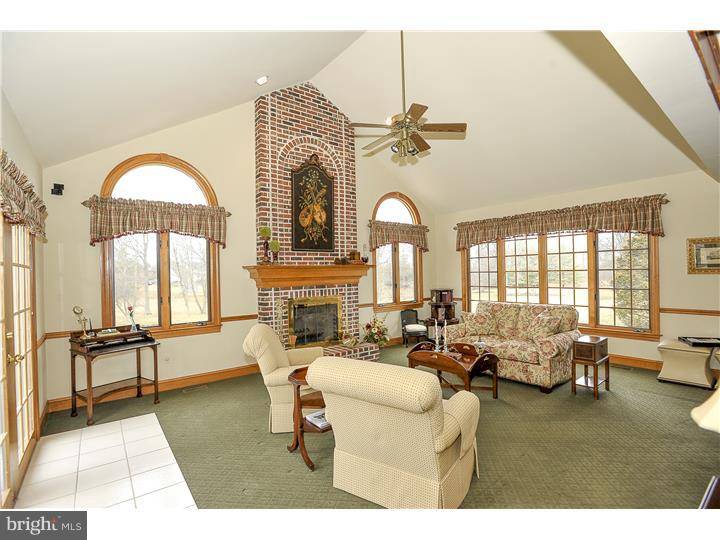 Ivyland, PA 18974,430 FOXCROFT DR