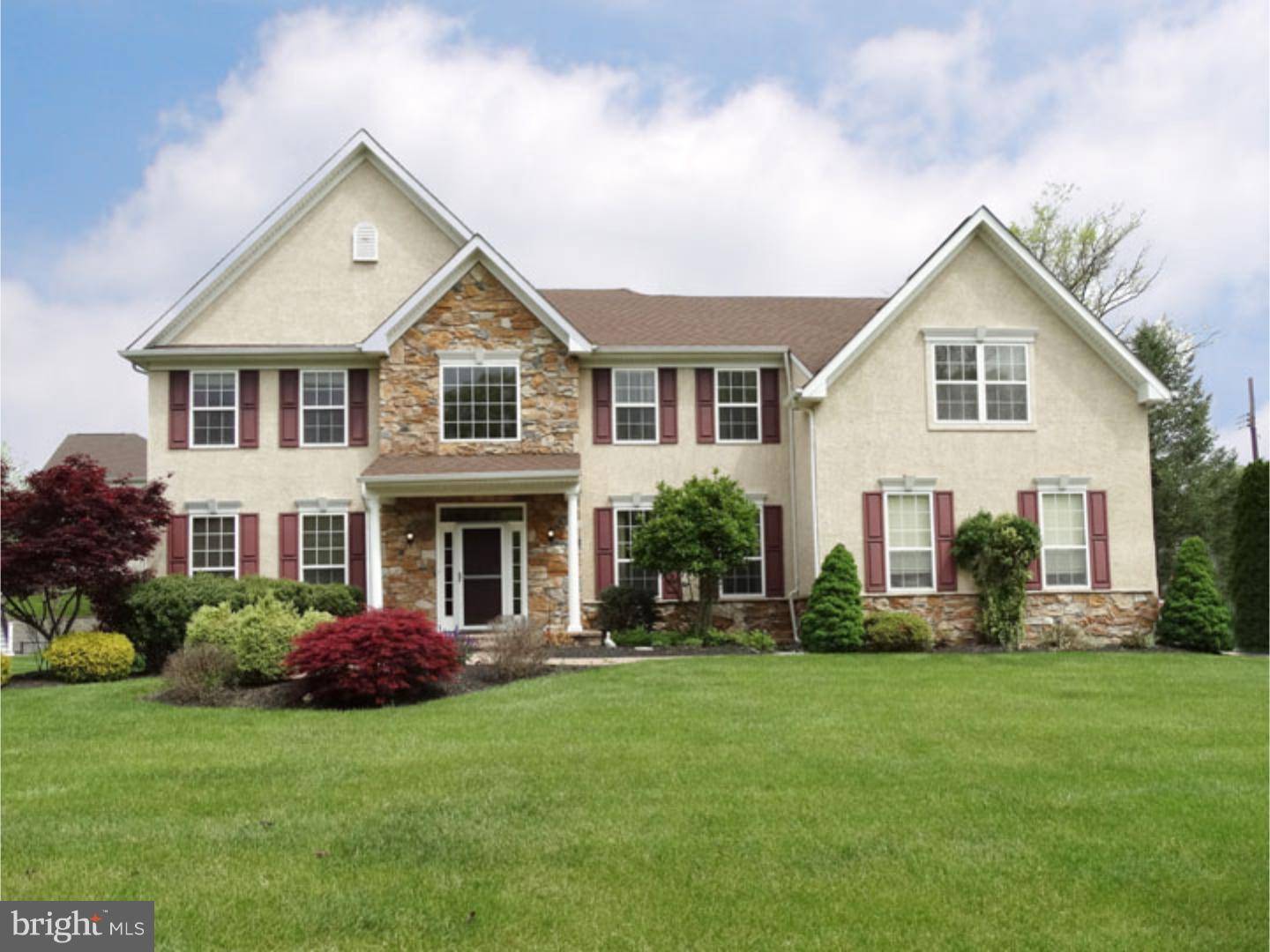 Yardley, PA 19067,114 PINE LN E