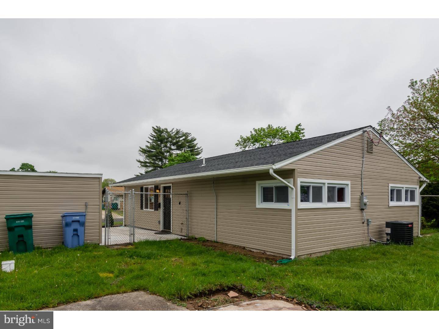 Levittown, PA 19055,37 GRACEFUL LN