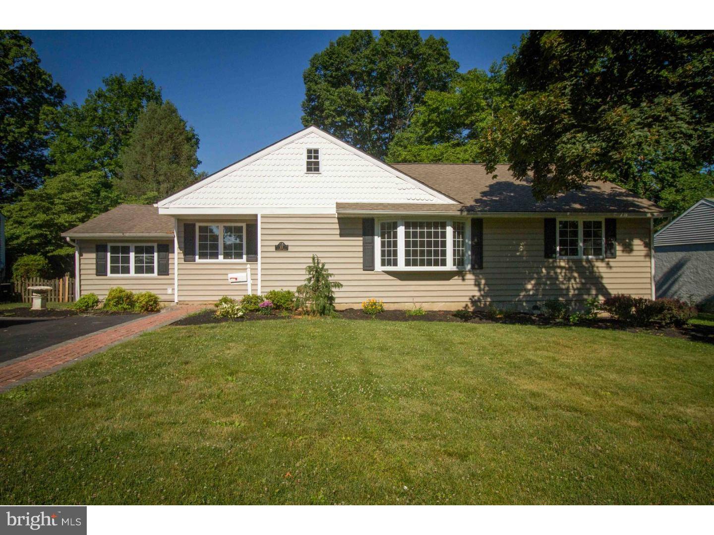 Yardley, PA 19067,17 FAIRWAY DR