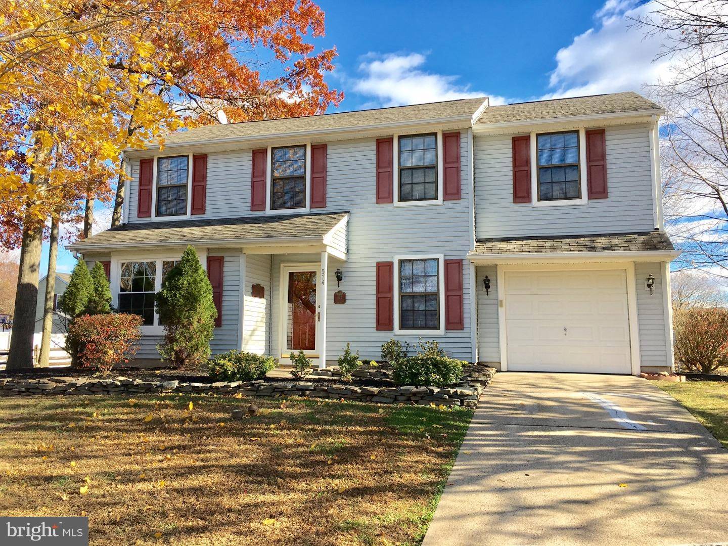 Fairless Hills, PA 19030,574 FERNWOOD LN