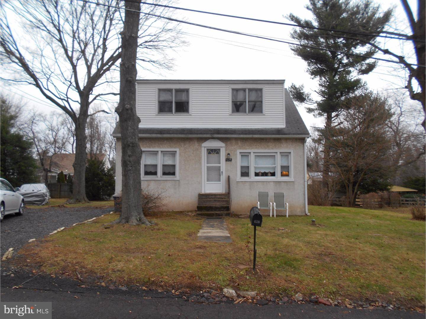 Feasterville Trevose, PA 19053,628 D AVE