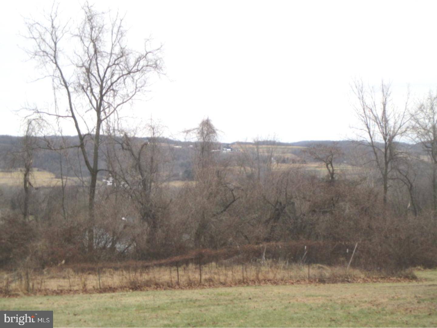 Riegelsville, PA 18077,515 SUMMIT LN