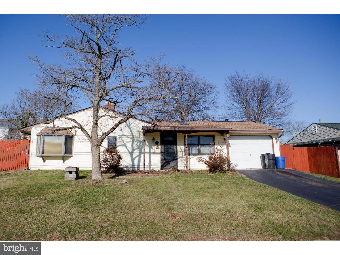 Levittown, PA 19054,76 BUTTONWOOD LN