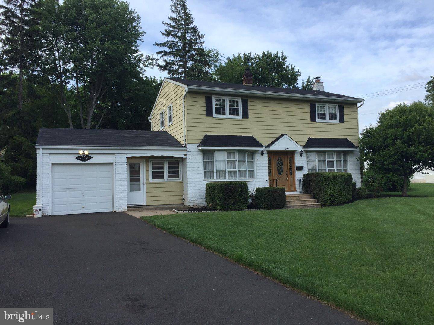 Yardley, PA 19067,11 CONCORD LN