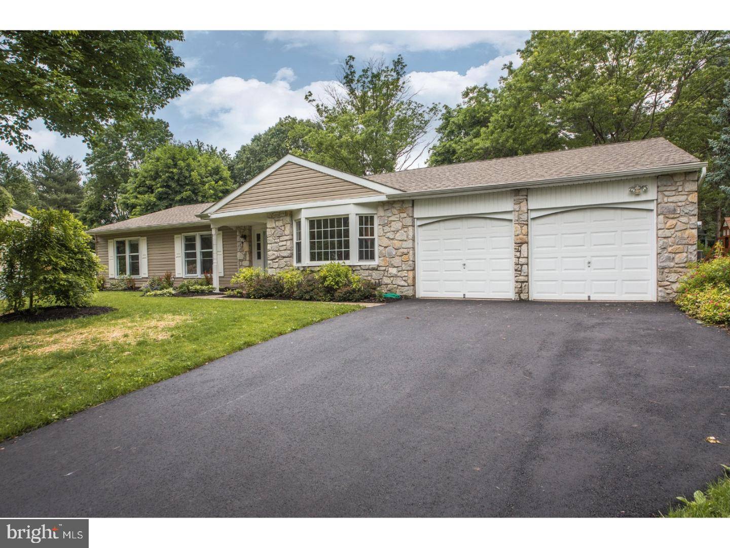 Yardley, PA 19067,923 PICKERING DR