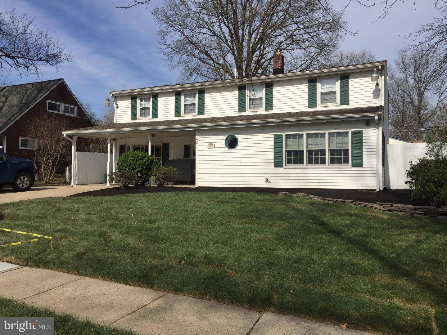 Levittown, PA 19055,42 ROLLING LN