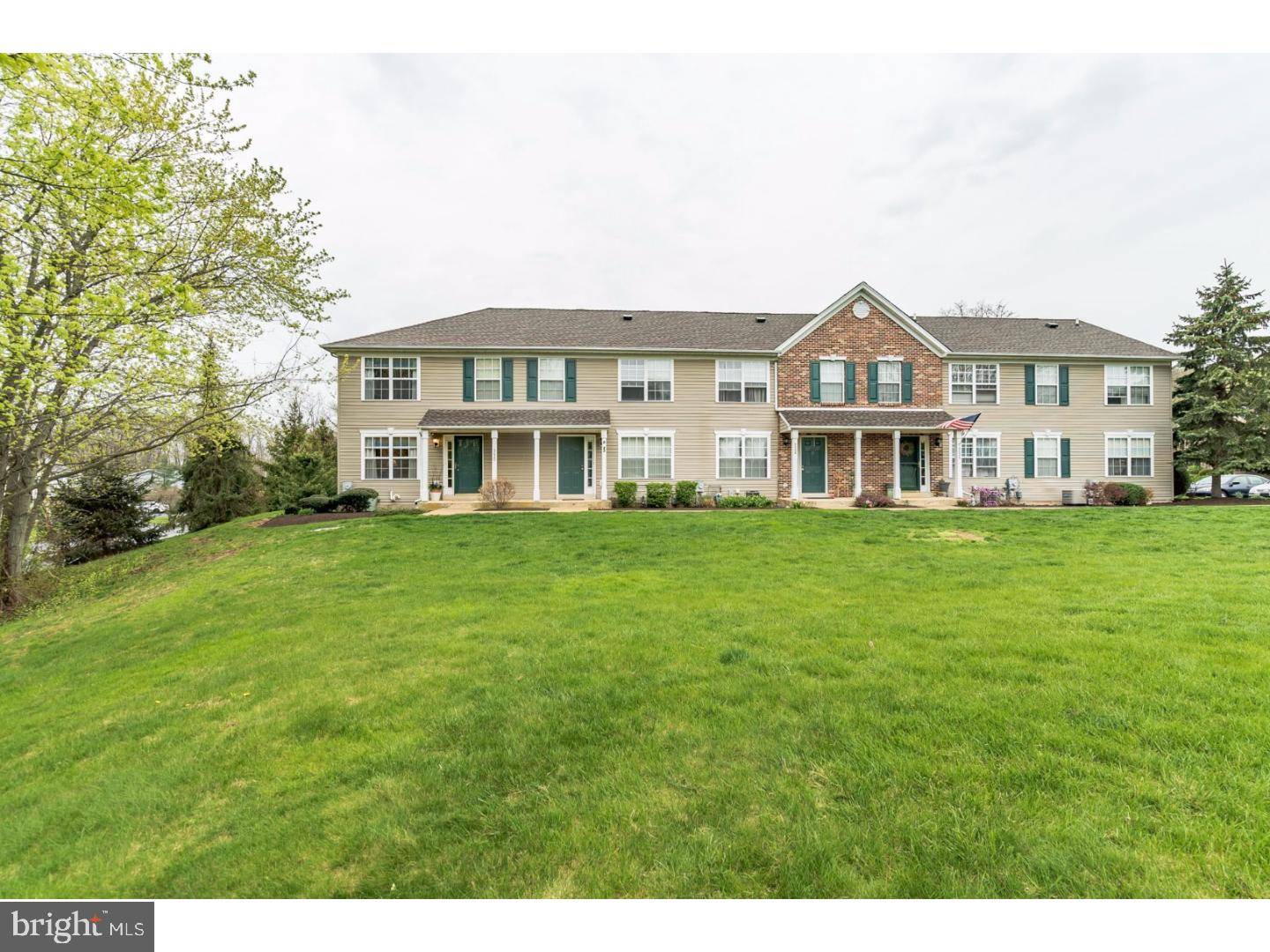 Doylestown, PA 18902,5020 REBECCA FELL DR #222