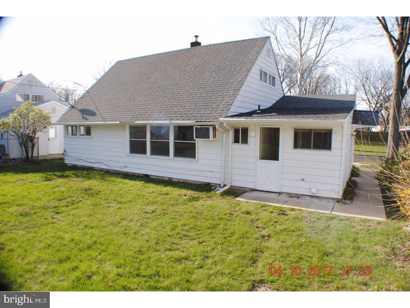 Levittown, PA 19054,31 EVERTURN LN