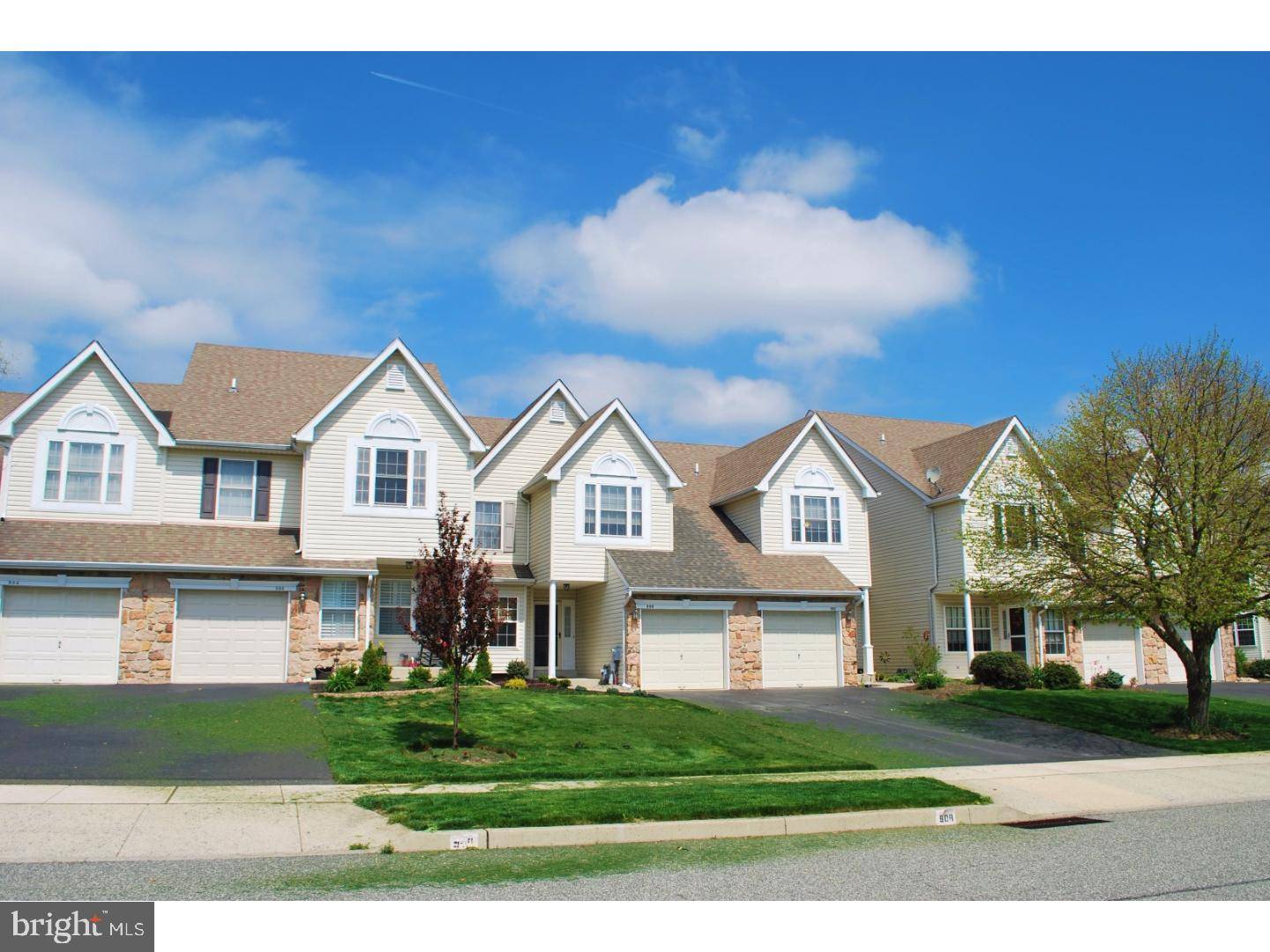 Chalfont, PA 18914,908 BENTLEY CT