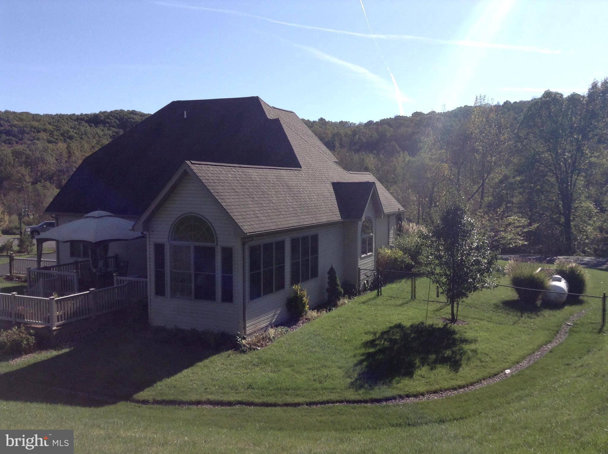 Ridgeley, WV 26753,515 NORTH LAKEWOOD DR