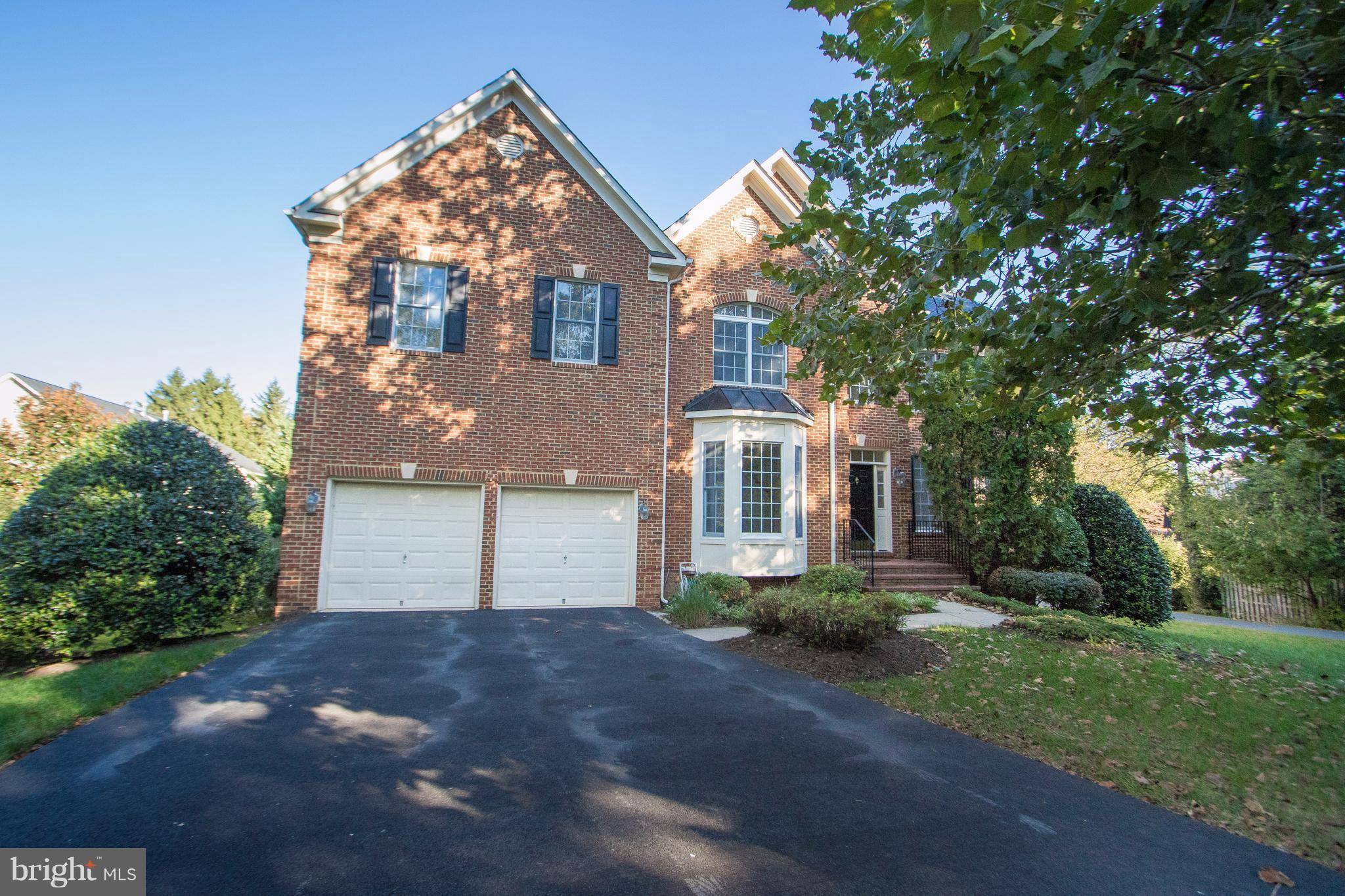 Mclean, VA 22101,6482 BIRCH GROVE CT