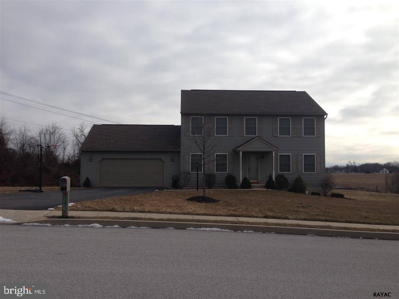 Dover, PA 17315,3948 LYN CIR