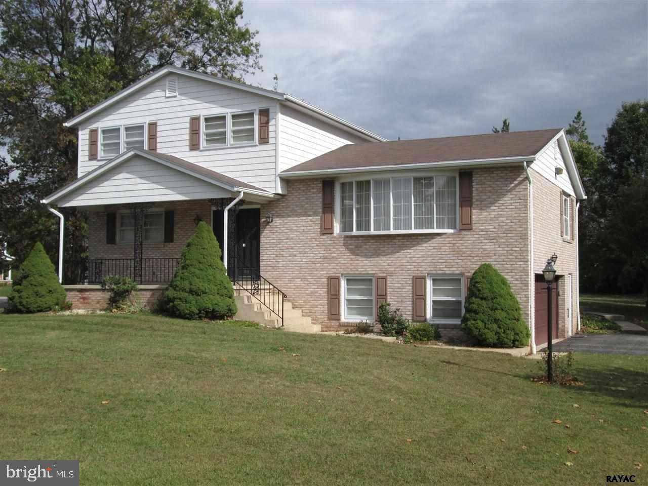 Dover, PA 17315,1970 ANDOVER DR