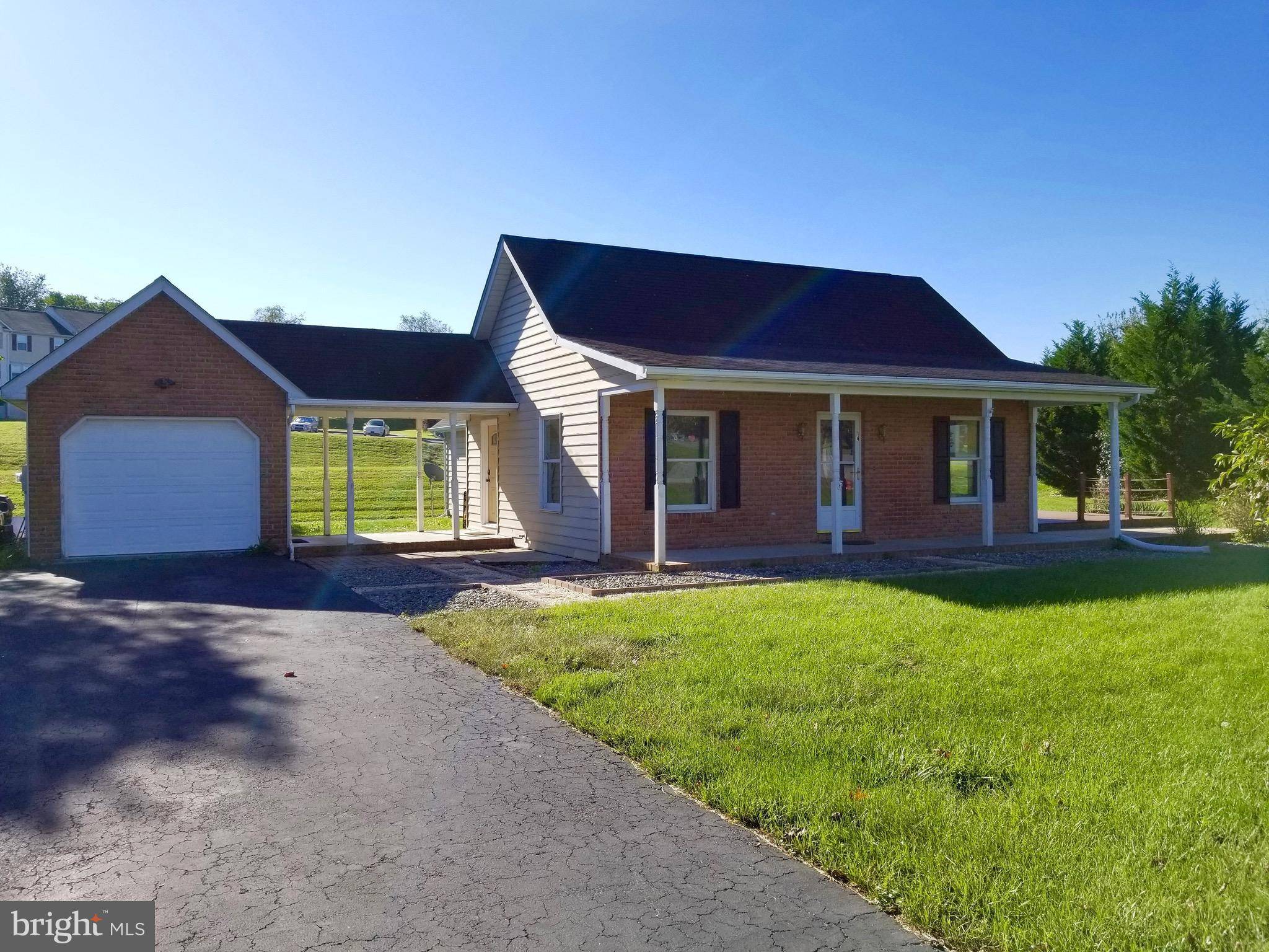 Martinsburg, WV 25403,14 BRAMBLEWOOD CT