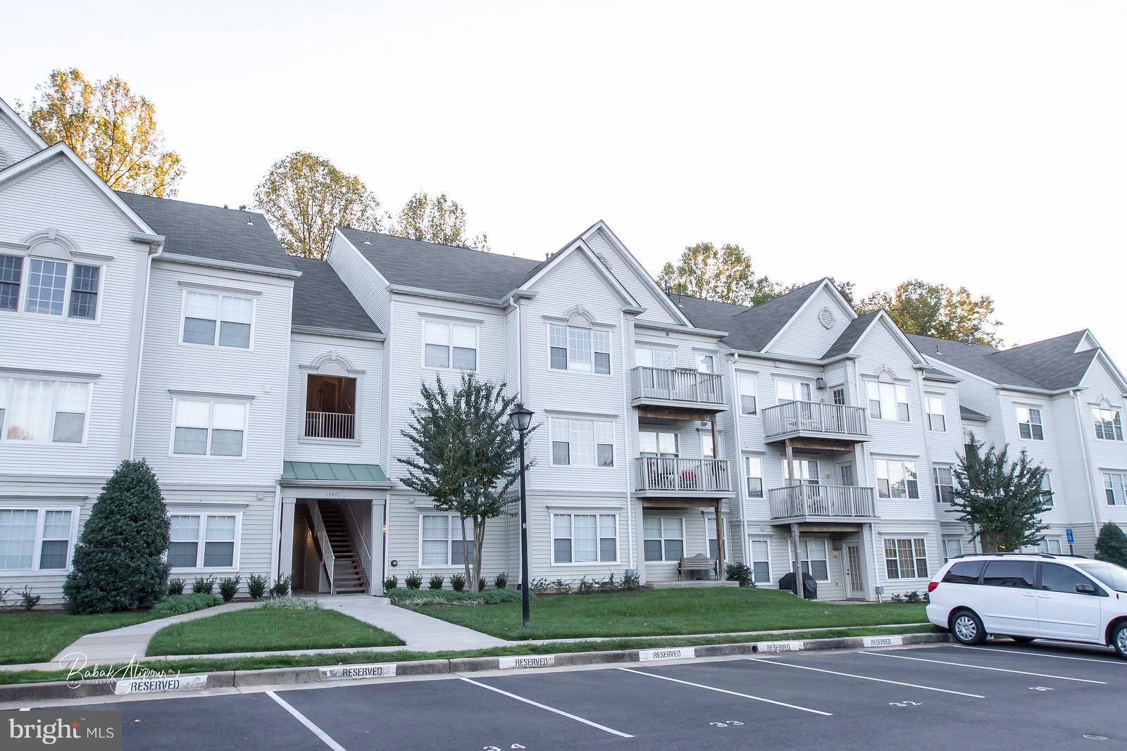 Fairfax, VA 22033,12471 HAYES CT #304