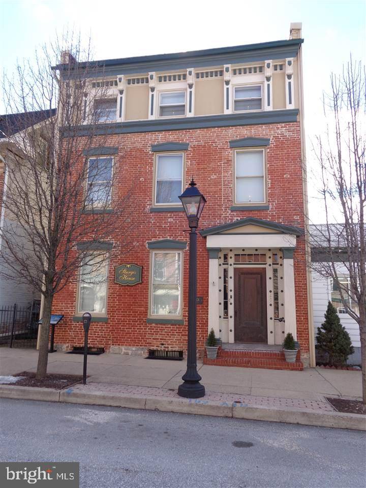 Shippensburg, PA 17257,20 W KING ST