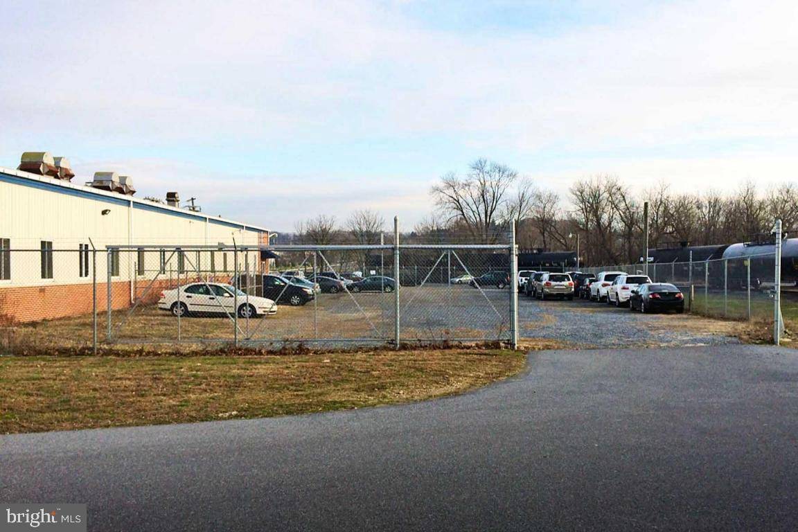 Manheim, PA 17545,Address not disclosed