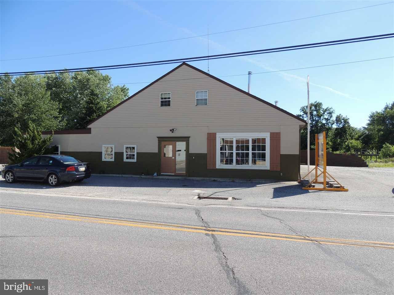 Seven Valleys, PA 17360,34 MAIN ST