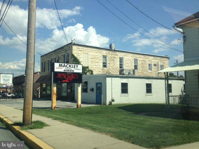 Hallam, PA 17402,6 W MARKET ST