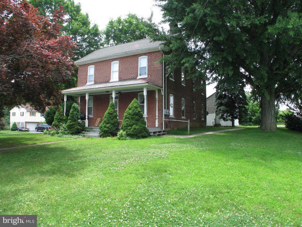 Willow Street, PA 17584,858 MILLWOOD RD