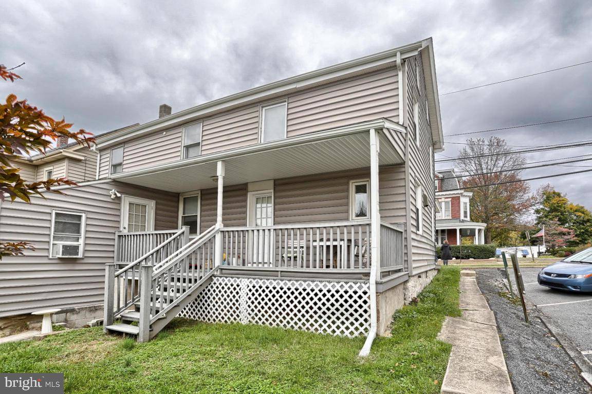 Mountville, PA 17554,38 E MAIN ST