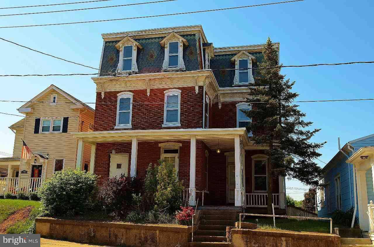 Middletown, PA 17057,252 E WATER ST