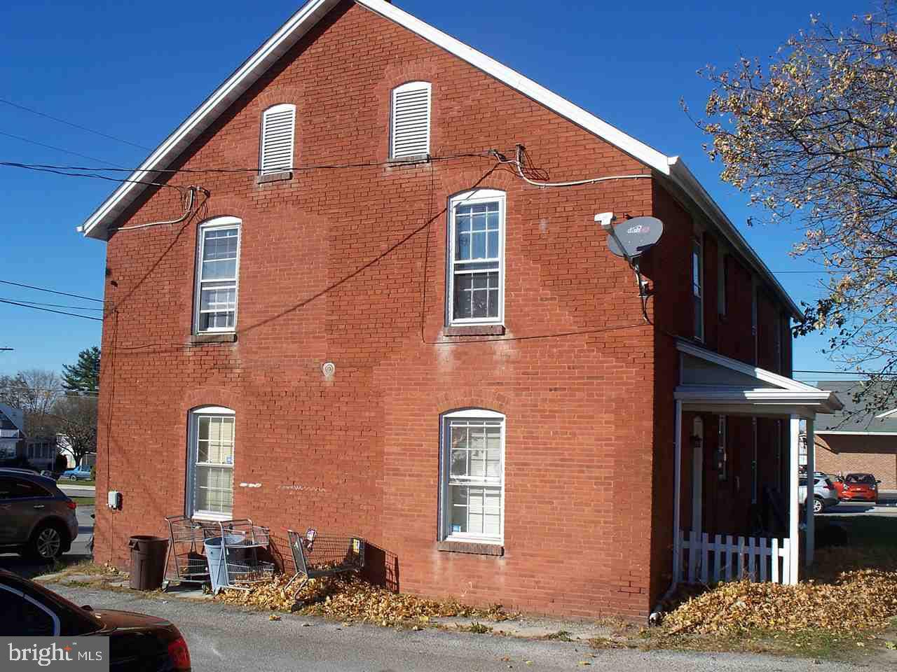 Hanover, PA 17331,14-16 MAPLE AVE