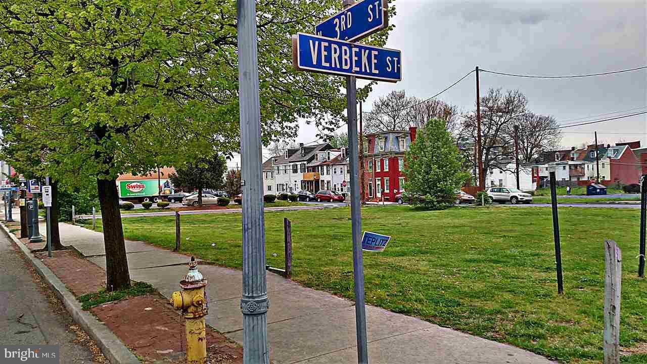 Harrisburg, PA 17102,300 VERBEKE ST