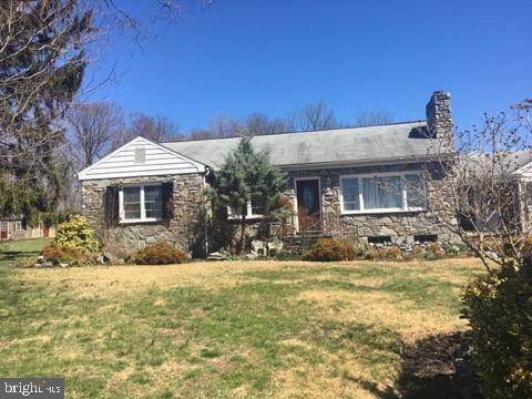 Gordonville, PA 17529,15 PEQUEA MANOR DR