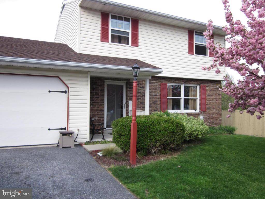 Lancaster, PA 17601,3061 TODD LN