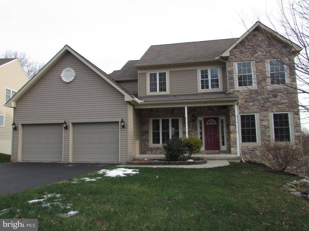 Columbia, PA 17512,481 LANCER DR