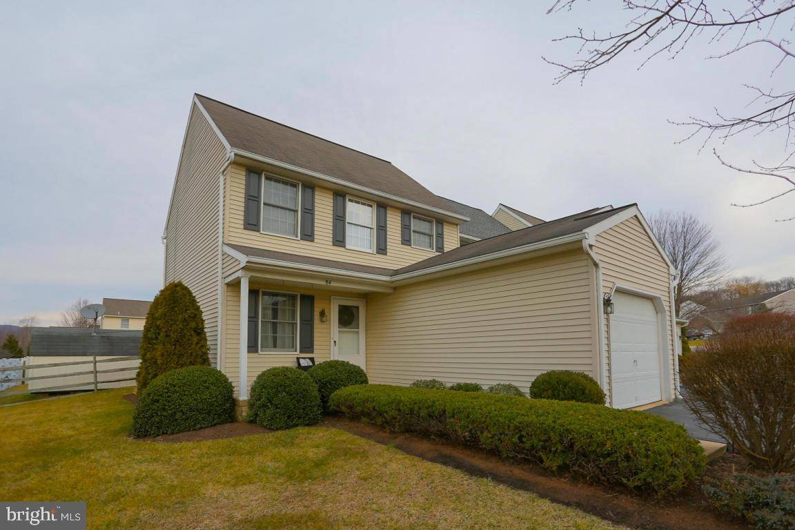 Reinholds, PA 17569,84 RED STONE CIR