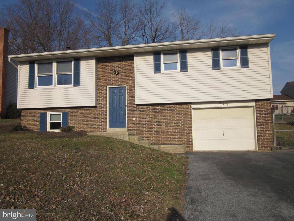 Lancaster, PA 17601,3162 GREENRIDGE DR