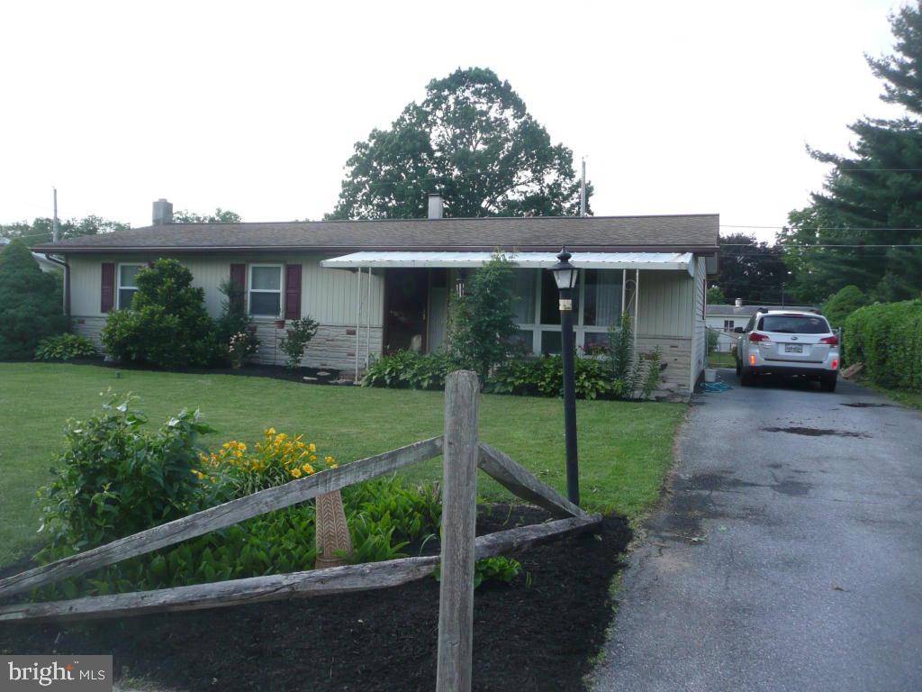 Ephrata, PA 17522,103 NISS AVE