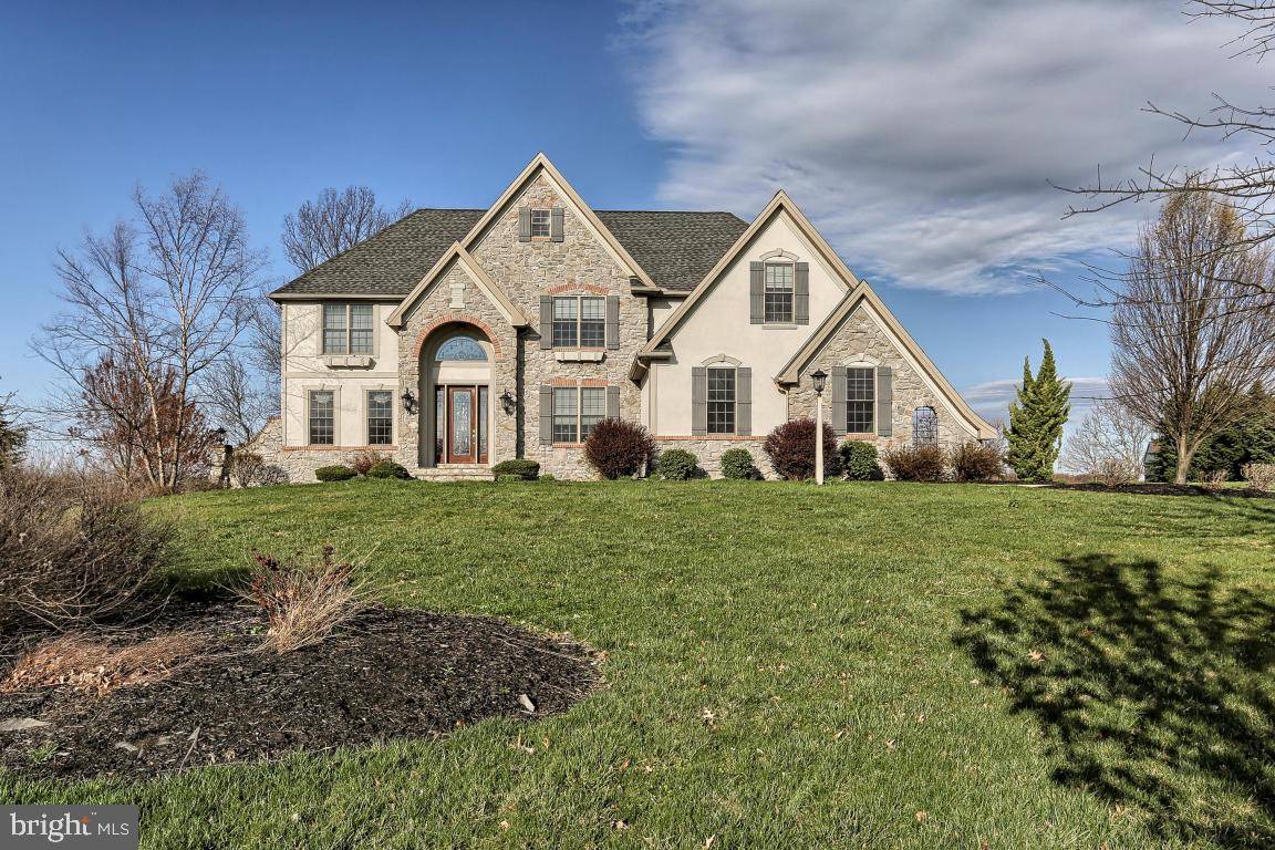 Harrisburg, PA 17111,6448 FARMCREST LN