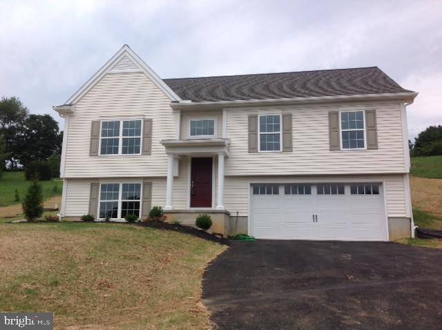 Pequea, PA 17565,765 MARTIC HEIGHTS DR #2