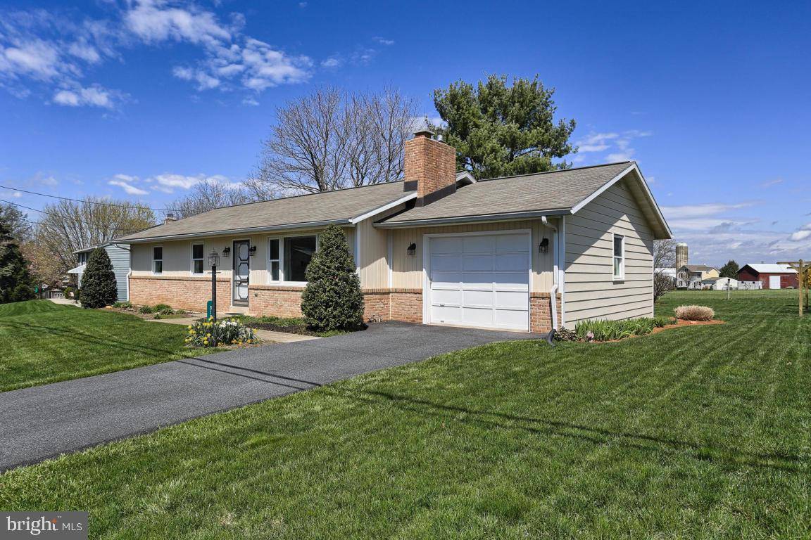 Willow Street, PA 17584,312 BROADMOOR DR